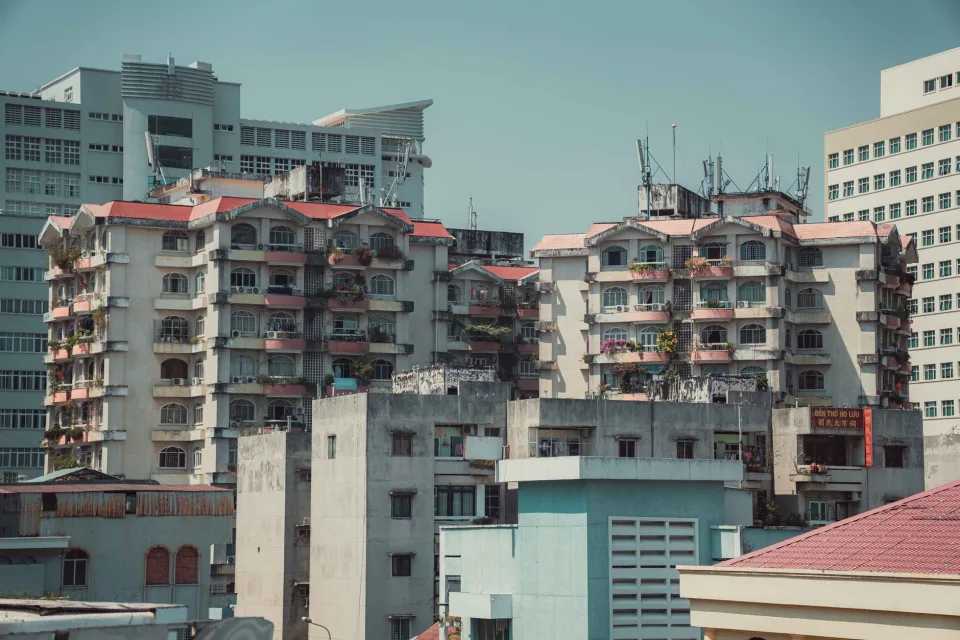 Văn phòng tư vấn bất động sản tại Nguyễn Thị Thu Thủy 1983